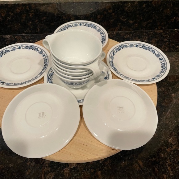 Corelle by Corning - old town Tea Cup and Saucer Plate Blue Pattern - Picture 6 of 7